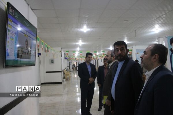 دومین روز فعالیت ستاد ارتباطات مردمی سفر ریاست جمهوری در آموزش و پرورش استان بوشهر