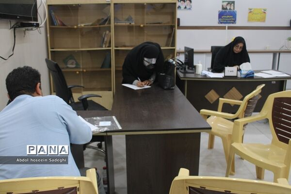 دومین روز فعالیت ستاد ارتباطات مردمی سفر ریاست جمهوری در آموزش و پرورش استان بوشهر