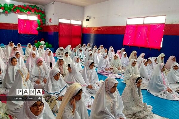 اولین‌ نماز‌های جماعت دانش‌آموزان نومکلف دبستان اندیشه رودهن