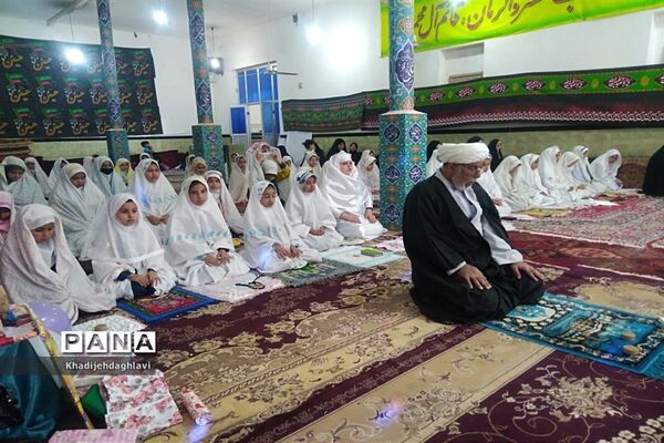 برگزاری مراسم جشن تکلیف دانش‌آموزان شهرستان حمیدیه