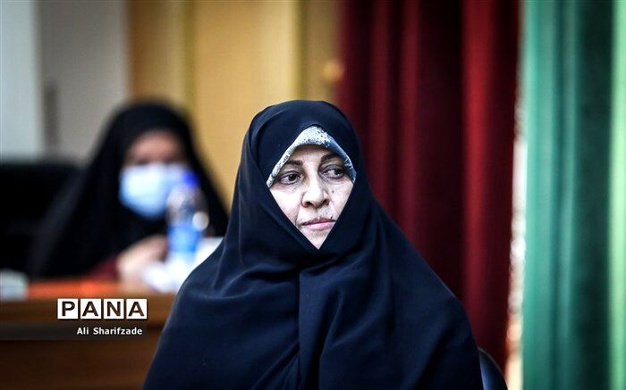نقش مادر به عنوان اولین مربی تربیتی، نقشی بی‌بدیل است