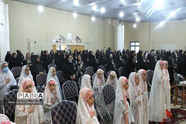 نشست تربیتی با حضور والدین در شهرستان پیشوا