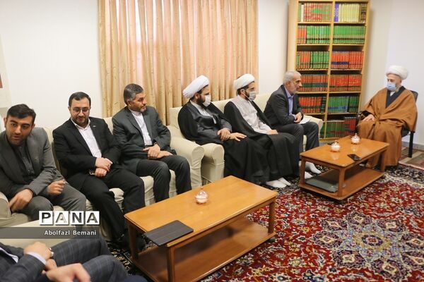 دیدار وزیر آموزش و پرورش با علما و مراجع عظام تقلید در قم