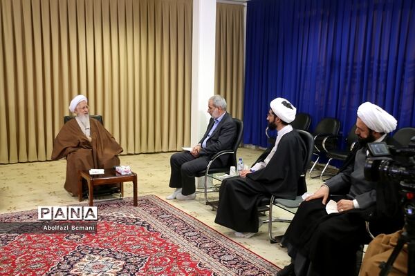 دیدار وزیر آموزش و پرورش با علما و مراجع عظام تقلید در قم