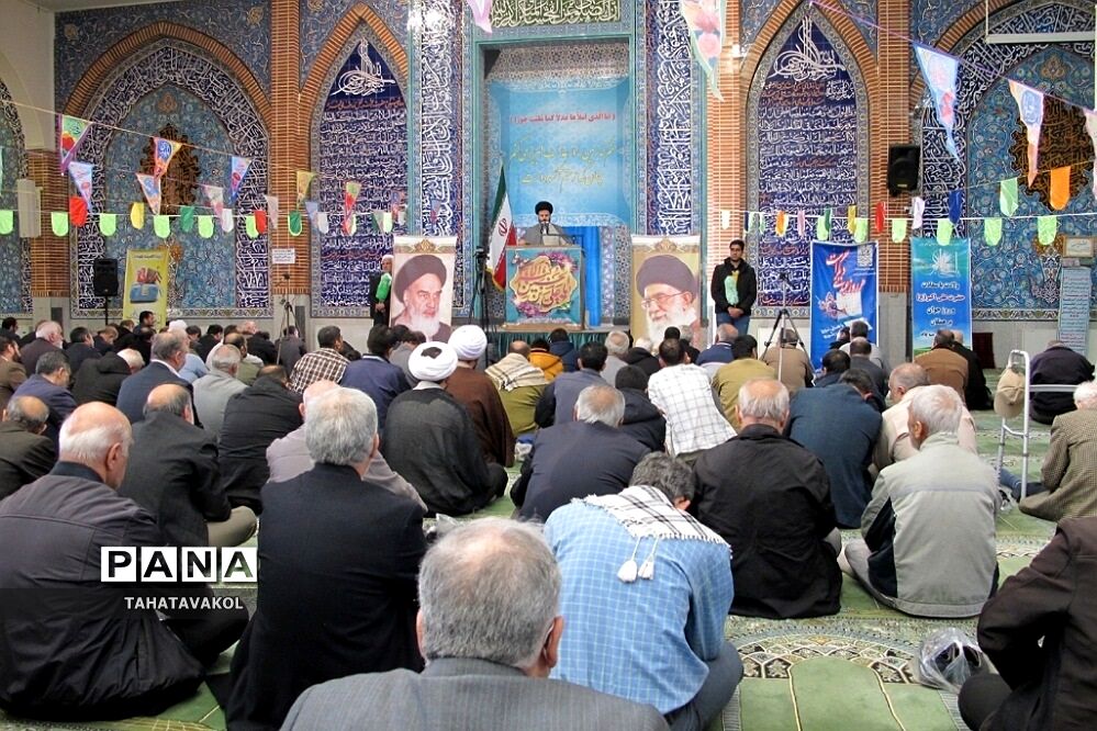 نماز جمعه با رویکرد هفته امور تربیتی و تربیت اسلامی در شهرستان پردیس