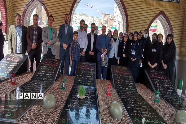 هر آدینه میزبان یک مدرسه در مصلی پاکدشت در قالب اردوی معنوی