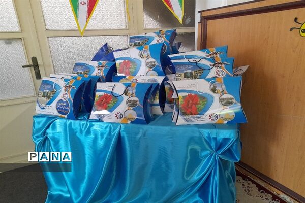 هر آدینه میزبان یک مدرسه در مصلی پاکدشت در قالب اردوی معنوی
