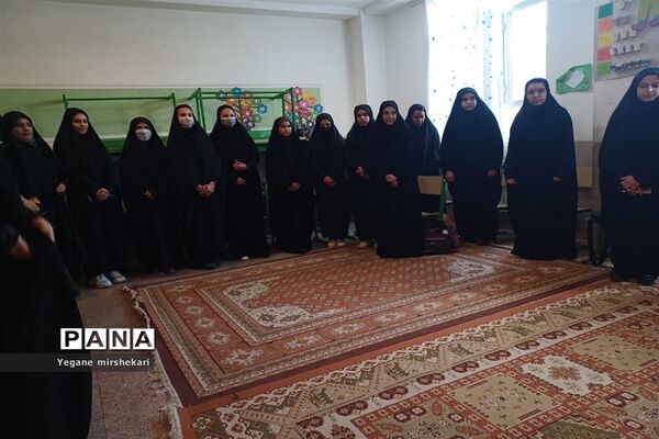 برگزاری مسابقات ۱۴ گانه قرآن، عترت و نمازدر مدارس سرچهان