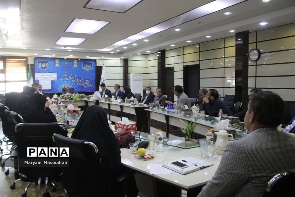 کارگاه توانمند‌سازی با محوریت ارزیابی دستگاه و جشنواره شهید رجایی در بوشهر