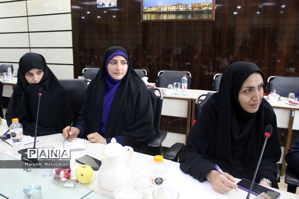 کارگاه توانمند‌سازی با محوریت ارزیابی دستگاه و جشنواره شهید رجایی در بوشهر