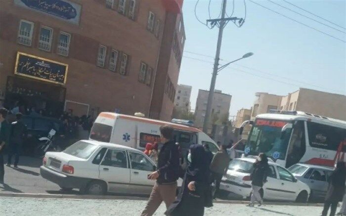 مسمومیت‌ها به مدارس سمنان رسید