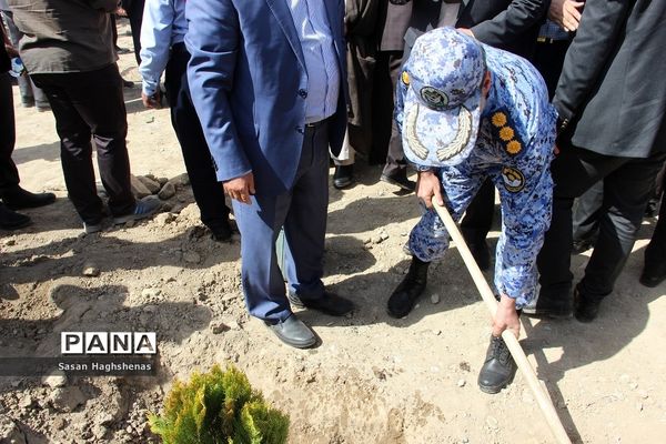 گرامیداشت روزدرختکاری با حضورعضو مجلس خبرگان رهبری دراسلامشهر