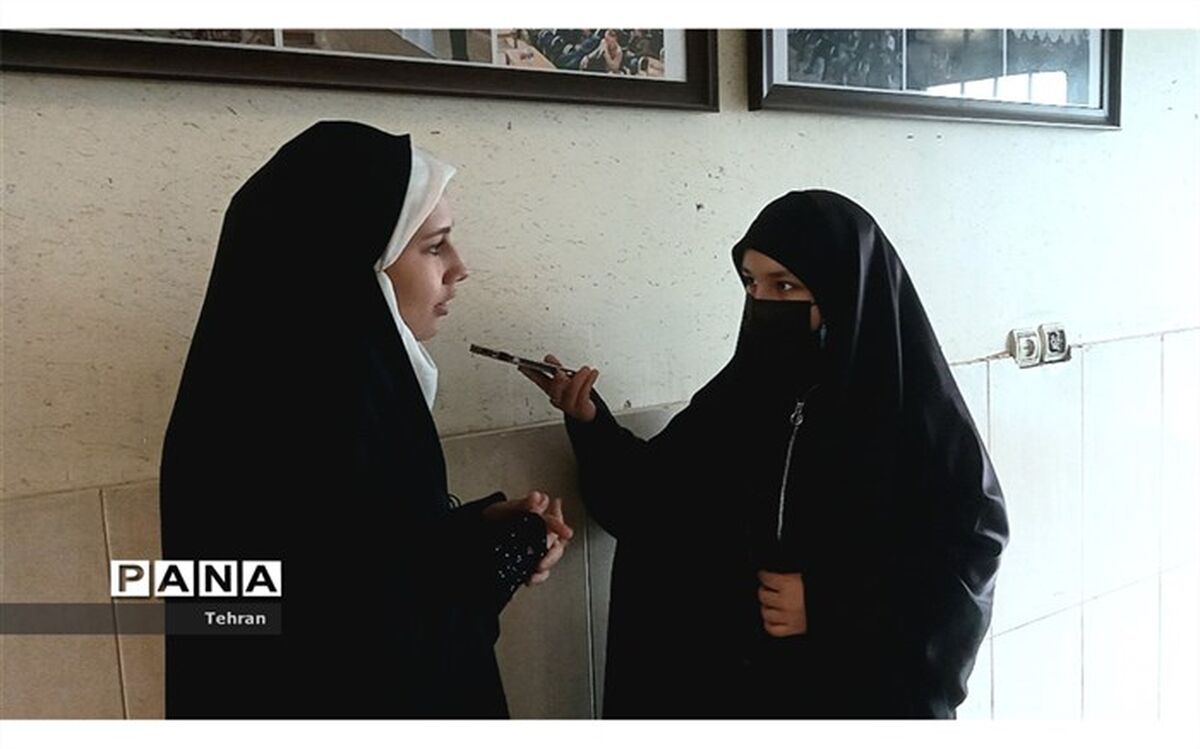 اگر بخواهیم جامعه تغییر کند باید اول خودمان را تغیر دهیم