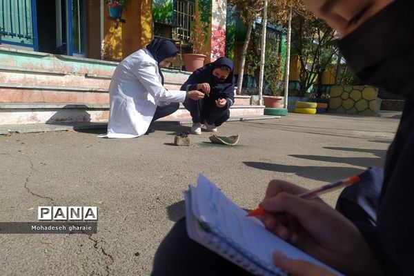 برگزاری کارگاه آموزشی شیمی در دبیرستان نوشین بختیاری بخش جوادآباد