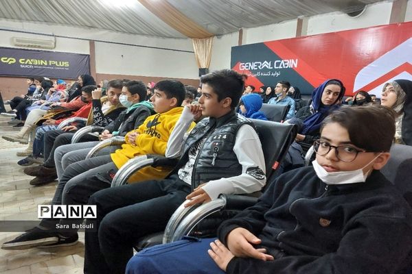 مراسم تجلیل از اعضای اهل قلم شهر تهران