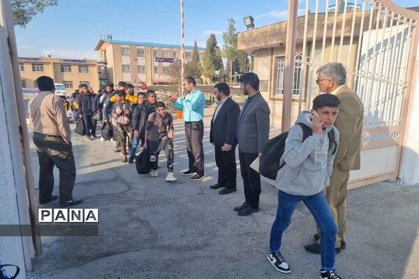 اعزام دانش‌آموزان پسر زیارت اولی خراسان جنوبی به مشهد مقدس