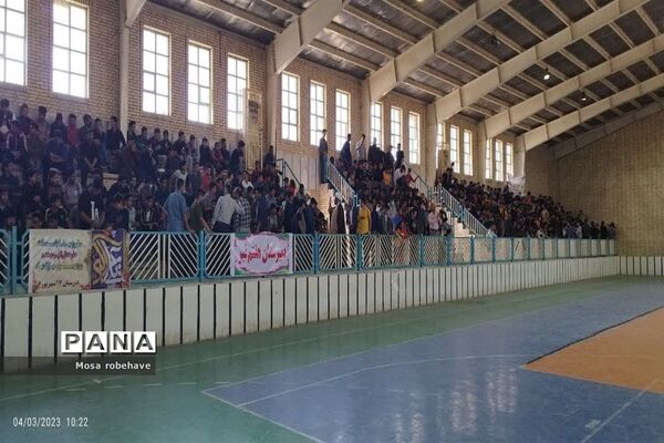 حضور پرشور جوانان شادگانی در مراسم ولادت حضرت اکبر«ع»  و روز جوان