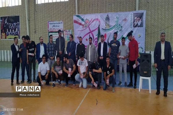 حضور پرشور جوانان شادگانی در مراسم ولادت حضرت اکبر«ع»  و روز جوان