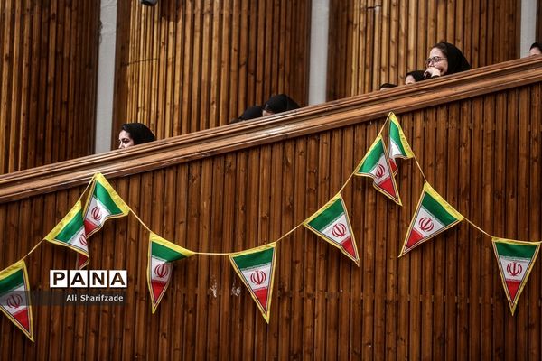 مراسم تجلیل از دانشجو معلمان برتر و سرآمد دانشگاه فرهنگیان