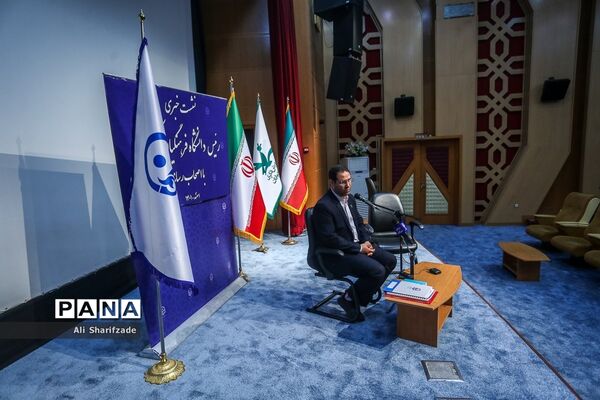 نشست خبری رئیس دانشگاه فرهنگیان کشور