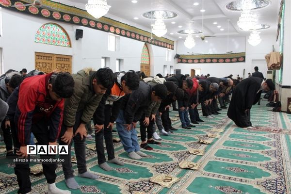 جشن تکلیف پسران در گلوگاه