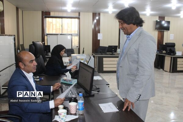 سومین روز فعالیت ستاد ارتباطات مردمی سفر ریاست جمهوری در آموزش و پرورش استان بوشهر