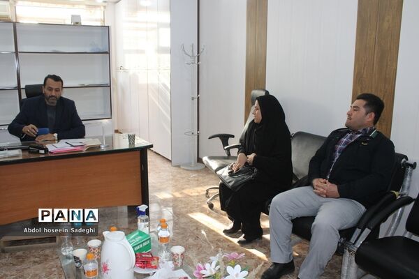 سومین روز فعالیت ستاد ارتباطات مردمی سفر ریاست جمهوری در آموزش و پرورش استان بوشهر