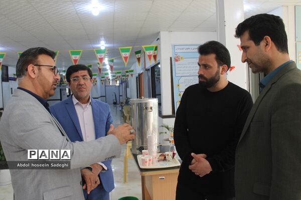 سومین روز فعالیت ستاد ارتباطات مردمی سفر ریاست جمهوری در آموزش و پرورش استان بوشهر