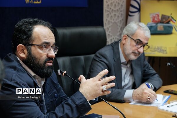 نشست صمیمی وزیر آموزش و پرورش با گروه‌های حوزه مباحث تربیتی