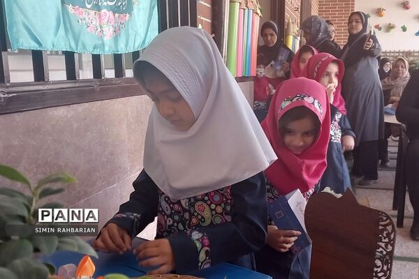 جشن نیکوکاری در دبستان طرح‌نو شهرستان پردیس