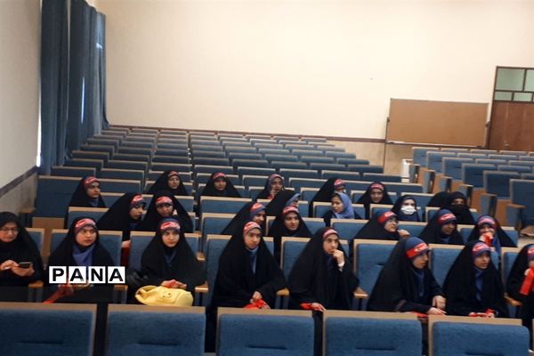 برگزاری جشنواره سرود ویژه دختران ابرکوهی