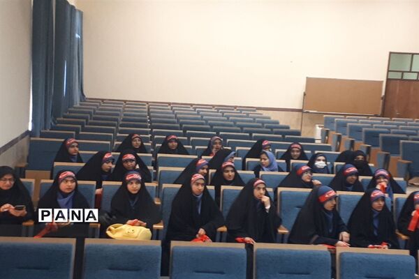 برگزاری جشنواره سرود ویژه دختران ابرکوهی