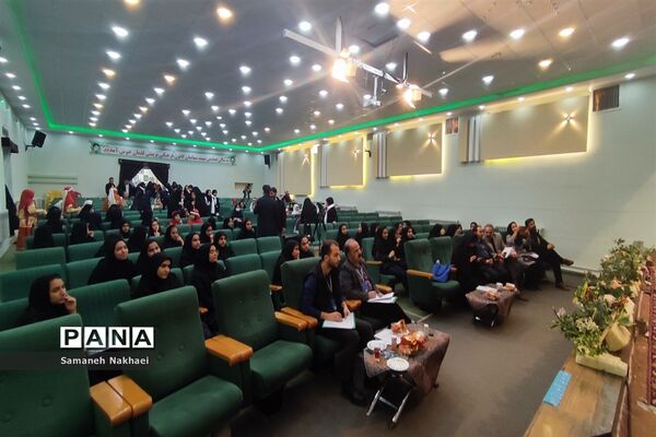 برگزاری بخش هنرهای آوایی جشنواره فرهنگی هنری فردا در شهرستان کاشمر
