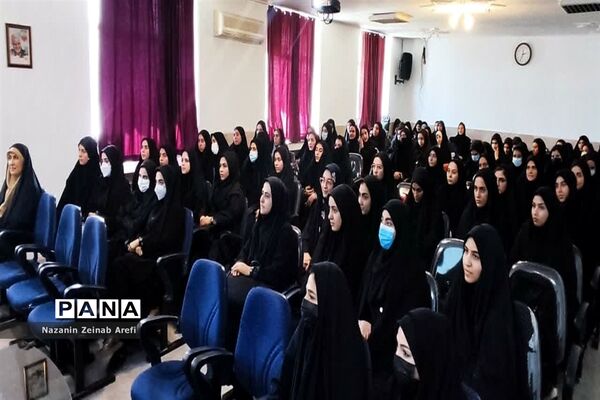 نشست هم‌اندیشی دانشجویان مرکز آموزش عالی عترت واوان اسلامشهر‬