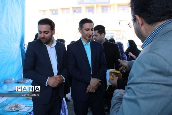 جشنواره معجزه طبیعت در ناحیه یک بهارستان