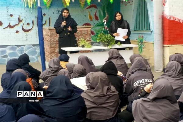 آموزش کاشت و نگهداری گیاهان آپارتمانی در دبیرستان نرجس منطقه ۱۳