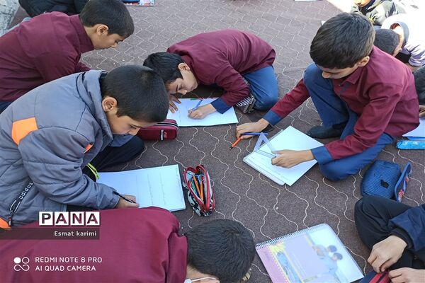 برگزاری مسابقات خط و نقاشی دبستان جیحون شهرستان خاتم