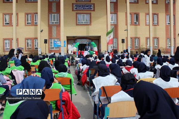 نواختن زنگ نیکوکاری در شهرستان گلبهار