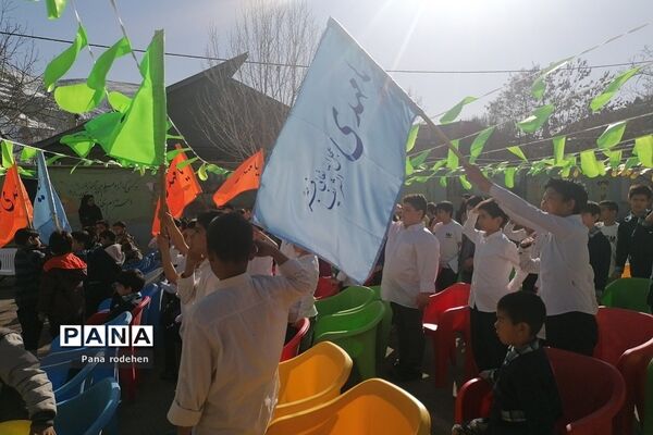 جشن نیمه شعبان در دبستان شهدای کریتون ۲ رودهن