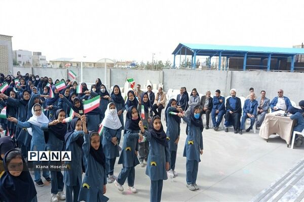 جشن احسان و نیکوکاری در دبستان فرهنگ مرحوم مهندس فرازمند شهرستان کاشمر