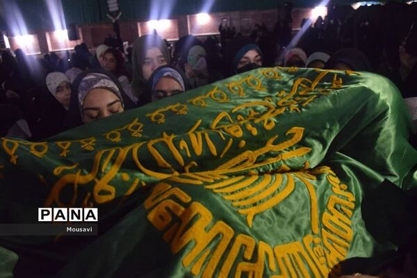 دورهمی دختران بینهایتی شهر تهران در آستانه نیمه شعبان