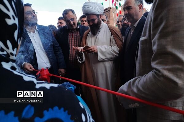افتتاحیه جشنواره اقوام ایرانی در کاروانسرای عباسی فشافویه