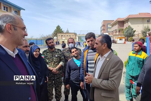 آیین نمادین روز درختکاری در دبیرستان استعدادهای درخشان شهید بهشتی رودهن