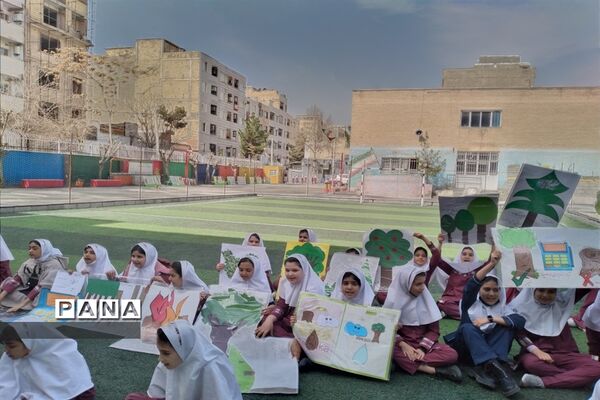 مراسم روز درختکاری در مدرسه پروین اعتصامی شهرستان قدس