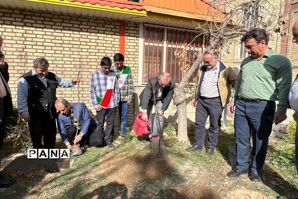 روز درختکاری فرصتی برای دوباره زیستن
