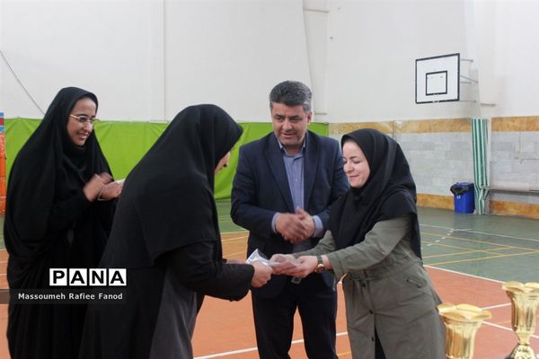 اختتامیه مسابقات هندبال دختران شهرستان گلبهار