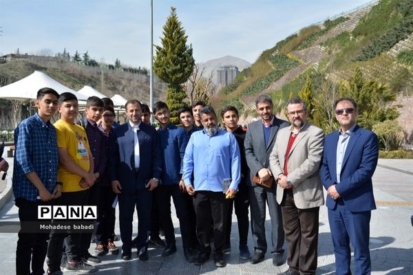 طرح ماندگار غرس نهال در منطقه 2 تهران