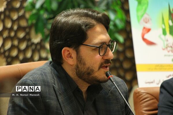 نشست خبری ستاد تسهیلات زائران و خدمات سفر استان قم