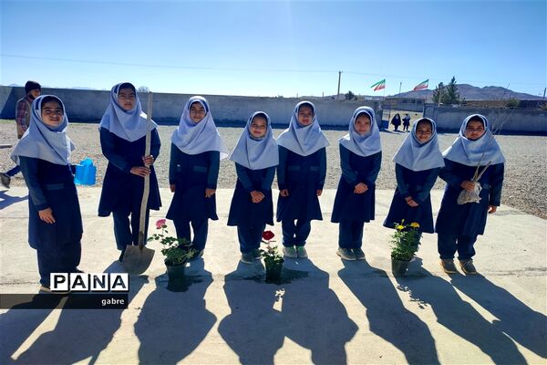 جشن روز درختکاری مدرسه لقمان شهرستان خاتم