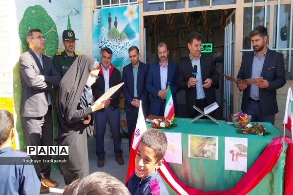 تجلیل از بانوان ورزش کار شهرستان خاتم